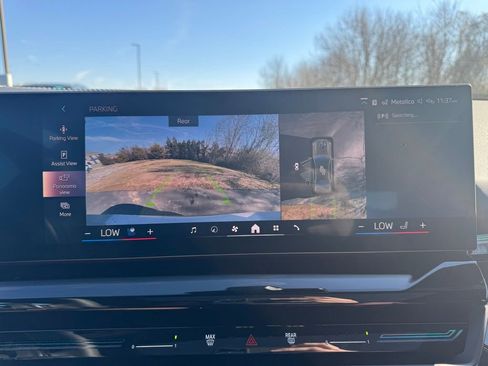 New 2026 BMW 530i w/ Premium Package image 17