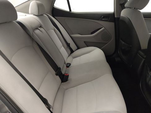 Used 2014 Kia Optima LX FWD image 19