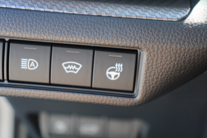 New 2027 Toyota Prius Limited AWD/4WD image 12