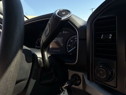 Used 2022 Ford F150 XL w/ Trailer Tow Package image 20