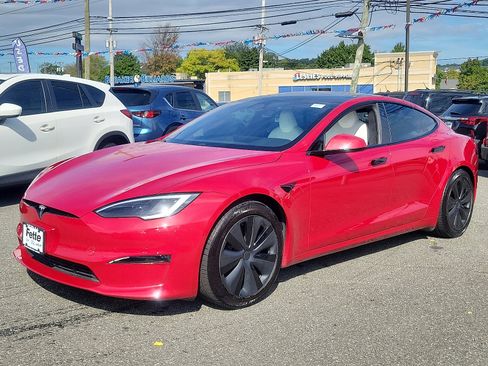 Used 2022 Tesla Model S image 1