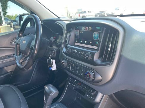 Used 2015 Chevrolet Colorado Z71 AWD/4WD image 28