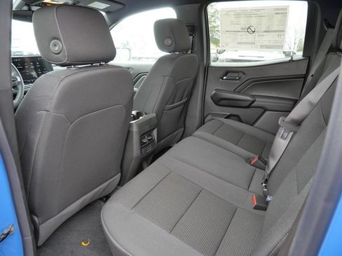 New 2026 GMC Canyon Elevation w/ Technology Package AWD/4WD image 29