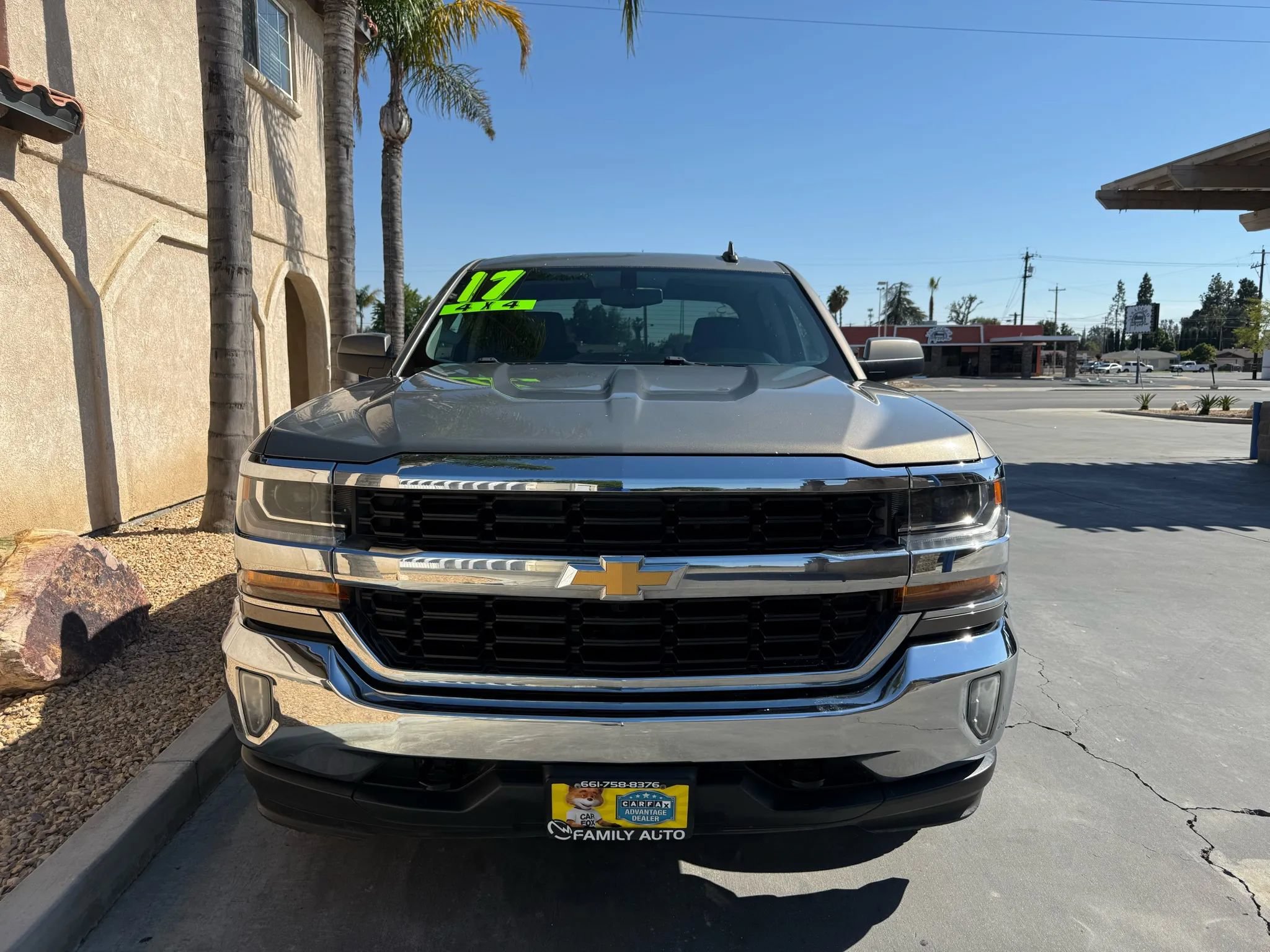 Used 2017 Chevrolet Silverado 1500 LT w/ All Star Edition AWD/4WD image 2