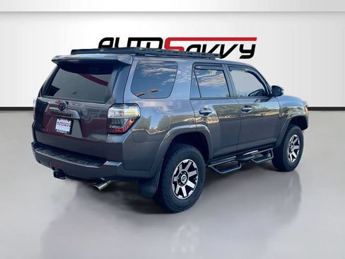 Used 2020 Toyota 4Runner SR5 Premium w/ Moonroof Package AWD/4WD image 7