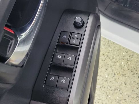 Used 2023 Toyota Tacoma TRD Off-Road w/ Technology Package RWD image 22