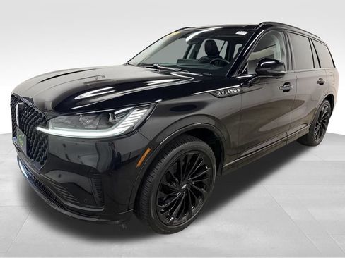 Used 2025 Lincoln Aviator Reserve w/ Jet Appearance Package AWD/4WD image 6