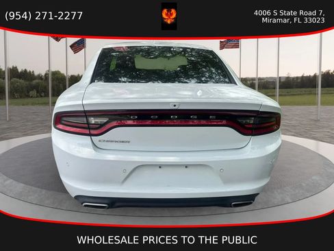 Used 2023 Dodge Charger SXT RWD image 7