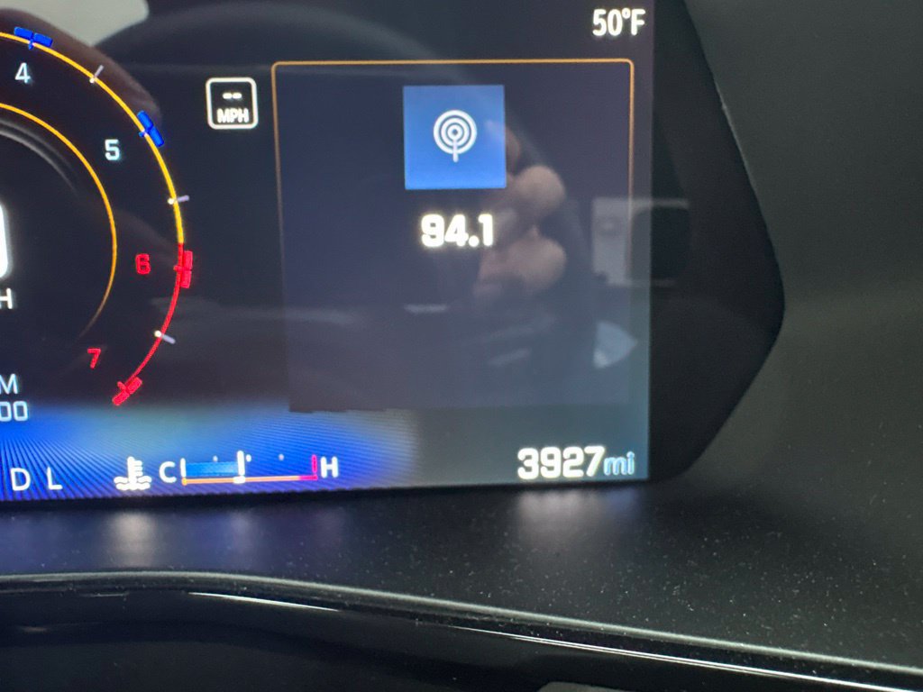 Used 2026 Chevrolet Colorado ZR2 w/ Technology Package AWD/4WD image 14
