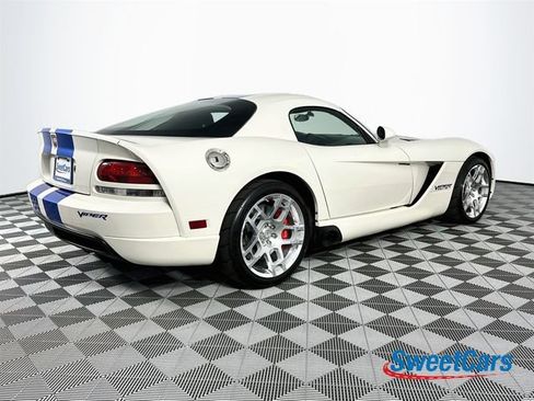 Used 2006 Dodge Viper SRT-10 w/ VOI9 Edition RWD image 7