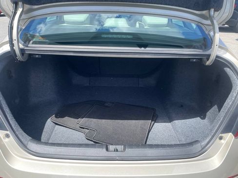 Used 2018 Honda Accord EX-L image 19