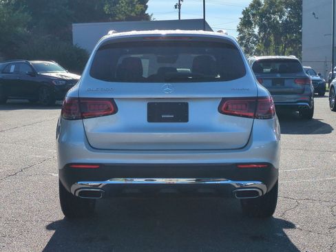 Used 2020 Mercedes-Benz GLC 300 4MATIC image 4