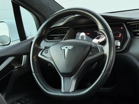 Used 2018 Tesla Model X 100D AWD/4WD image 13