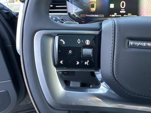 New 2026 Land Rover Range Rover SE image 32