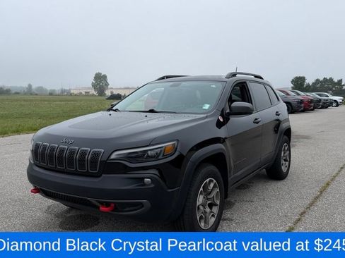 Used 2020 Jeep Cherokee Trailhawk w/ Cold Weather Group AWD/4WD image 3