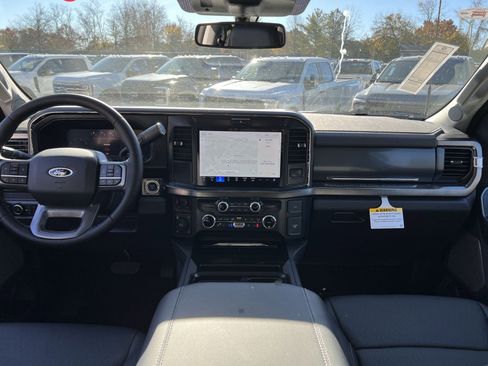 New 2026 Ford F250 Lariat w/ FX4 Off-Road Package image 23