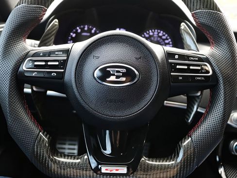 Used 2019 Kia Stinger GTS image 21