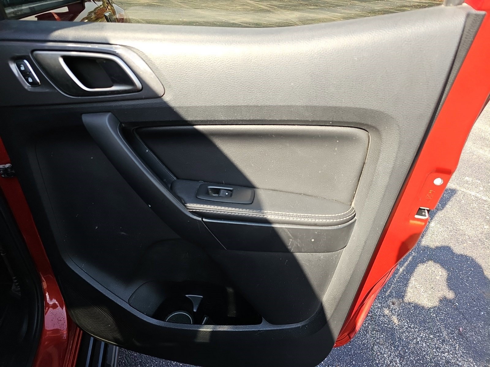 Used 2019 Ford Ranger Lariat w/ Equipment Group 501A Mid AWD/4WD image 16