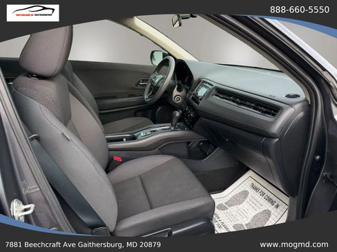 Used 2019 Honda HR-V LX image 18