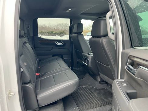 Used 2023 Chevrolet Silverado 1500 LTZ w/ LTZ Convenience Package II image 3