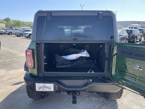 Used 2023 Ford Bronco Outer Banks AWD/4WD image 10