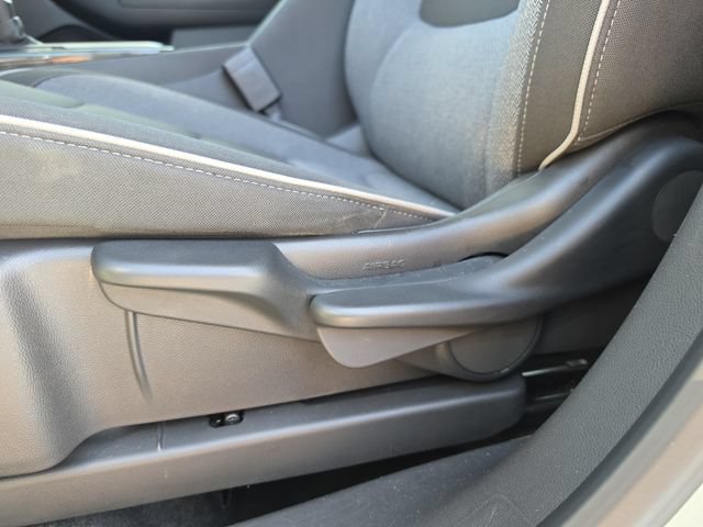 Used 2025 Chevrolet TrailBlazer LT FWD image 22