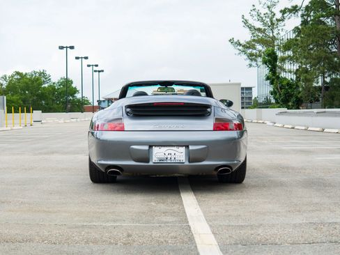 Used 2002 Porsche 911 Carrera 4 image 26