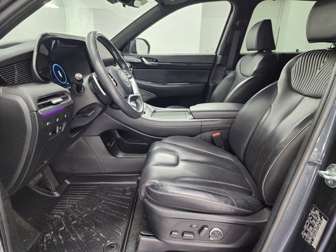 Used 2024 Hyundai Palisade Calligraphy image 8