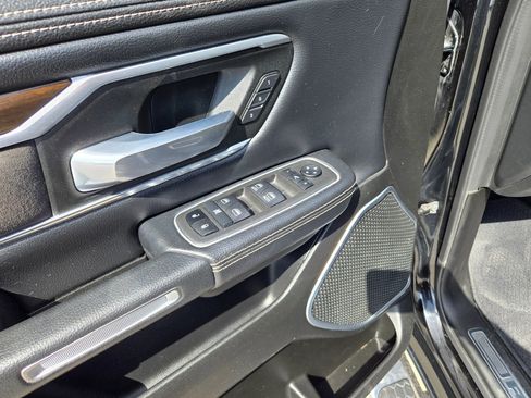 Used 2022 RAM 1500 Laramie image 31