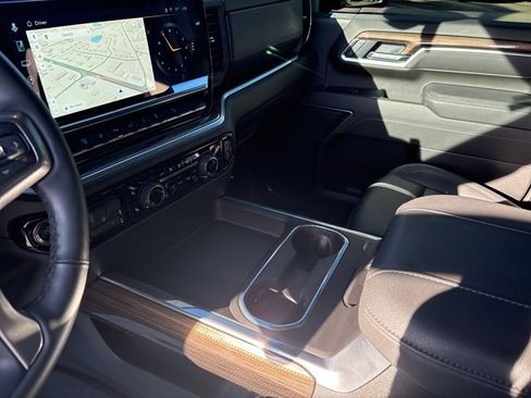 Used 2025 Chevrolet Silverado 2500 LT w/ Trail Boss Package image 19