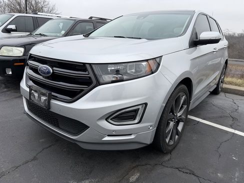 Used 2018 Ford Edge Sport w/ Equipment Group 401A image 2