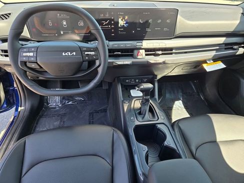 New 2026 Kia K4 EX FWD image 19