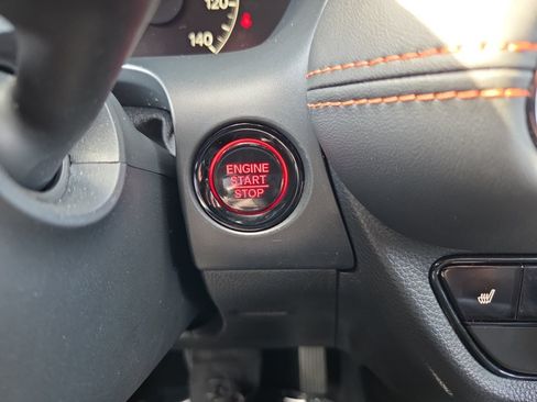 Certified 2025 Honda HR-V Sport image 20