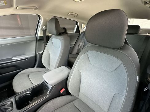Used 2025 Kia K4 FWD image 14