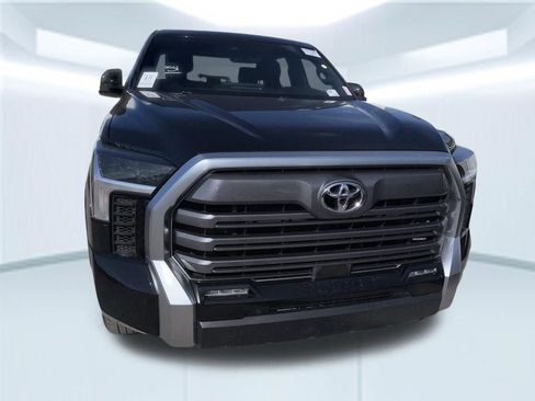 Used 2025 Toyota Tundra Limited image 5