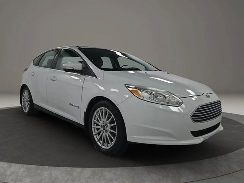 Used 2014 Ford Focus Electric Hatchback FWD image 8
