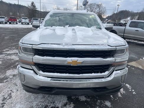 Used 2018 Chevrolet Silverado 1500 LT w/ All Star Edition image 11