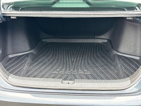 Used 2024 Honda Accord EX image 31