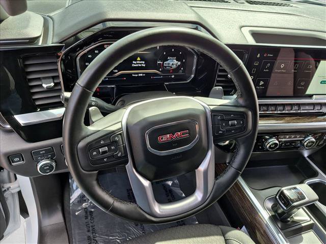 Used 2025 GMC Sierra 1500 Elevation w/ Preferred Package AWD/4WD image 11