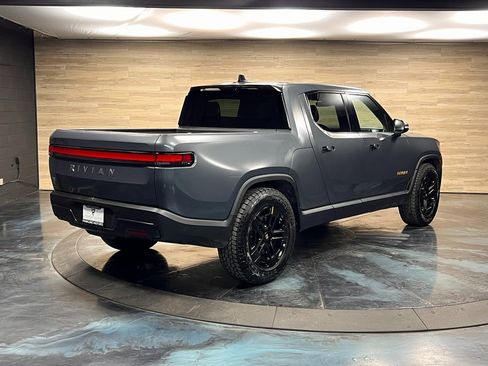 Used 2023 Rivian R1T Adventure image 8
