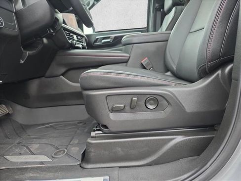 Used 2025 Chevrolet Tahoe RST w/ Comfort Package image 29