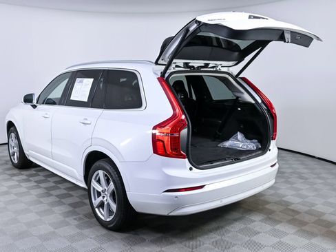 Used 2023 Volvo XC90 B5 Core AWD/4WD image 34