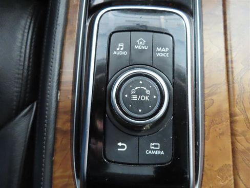 Used 2023 Nissan Armada SL w/ Cargo Package AWD/4WD image 32