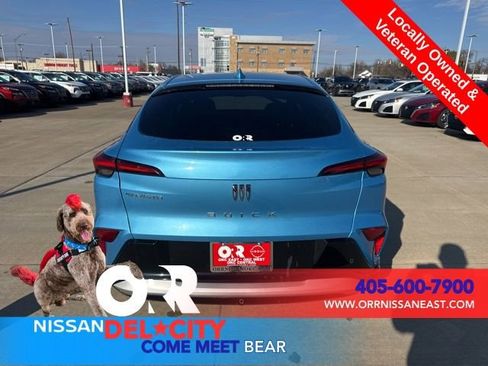 Used 2025 Buick Envista Sport Touring image 4