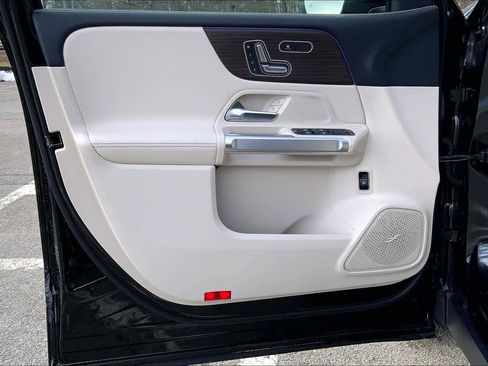 New 2026 Mercedes-Benz GLB 250 GLB 250 image 14