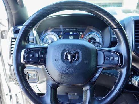 Used 2022 RAM 1500 Limited w/ Body Color Bumper Group AWD/4WD image 14