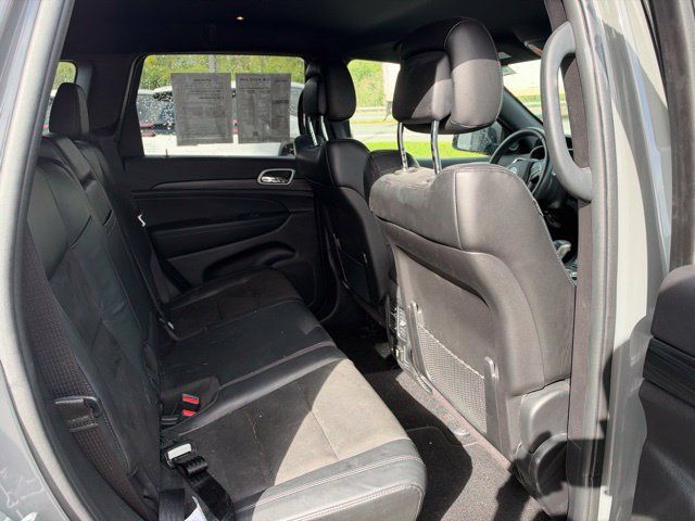 Used 2021 Jeep Grand Cherokee Laredo X AWD/4WD image 13