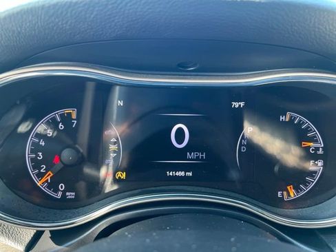 Used 2017 Jeep Grand Cherokee Limited RWD image 26