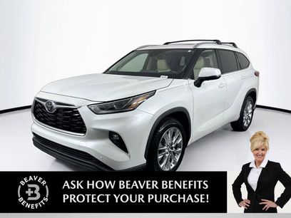 Used 2023 Toyota Highlander Limited