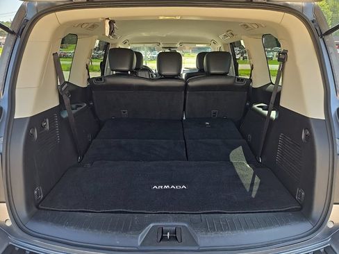 Used 2022 Nissan Armada SV RWD image 26